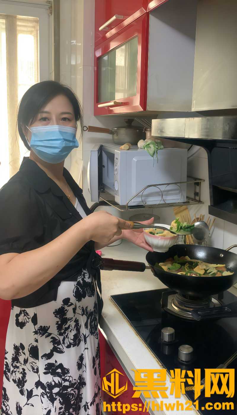 玉林何志武丈母娘 7
