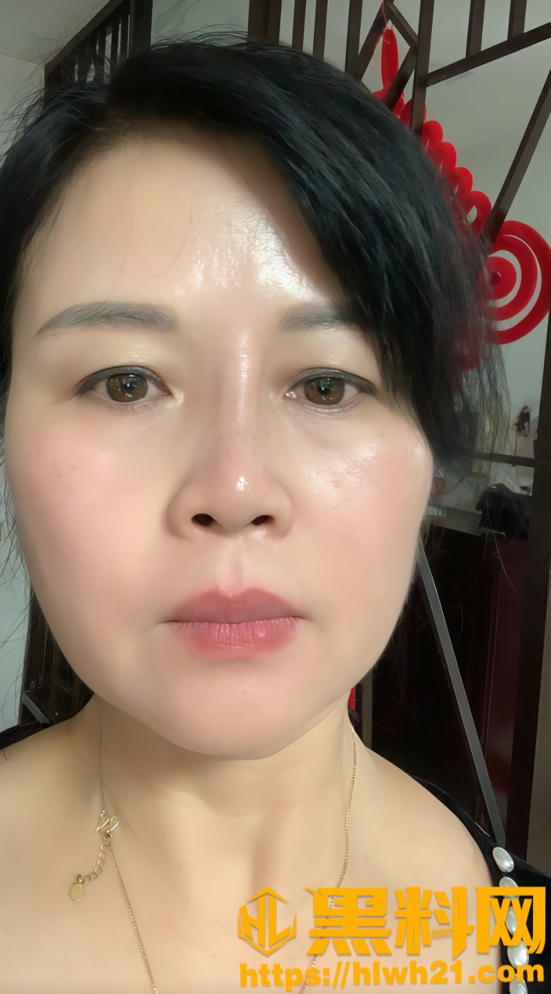 玉林何志武丈母娘 5