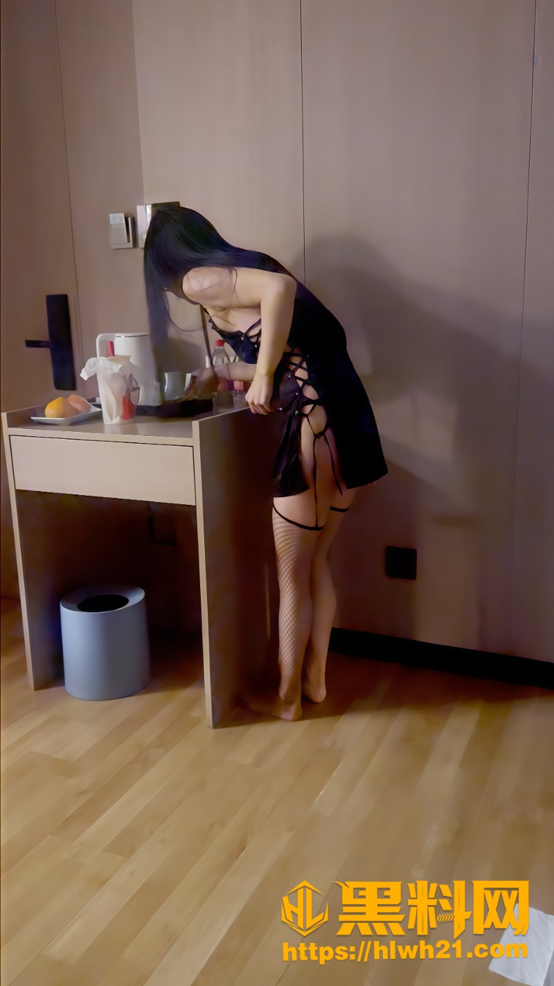 眼镜婊5