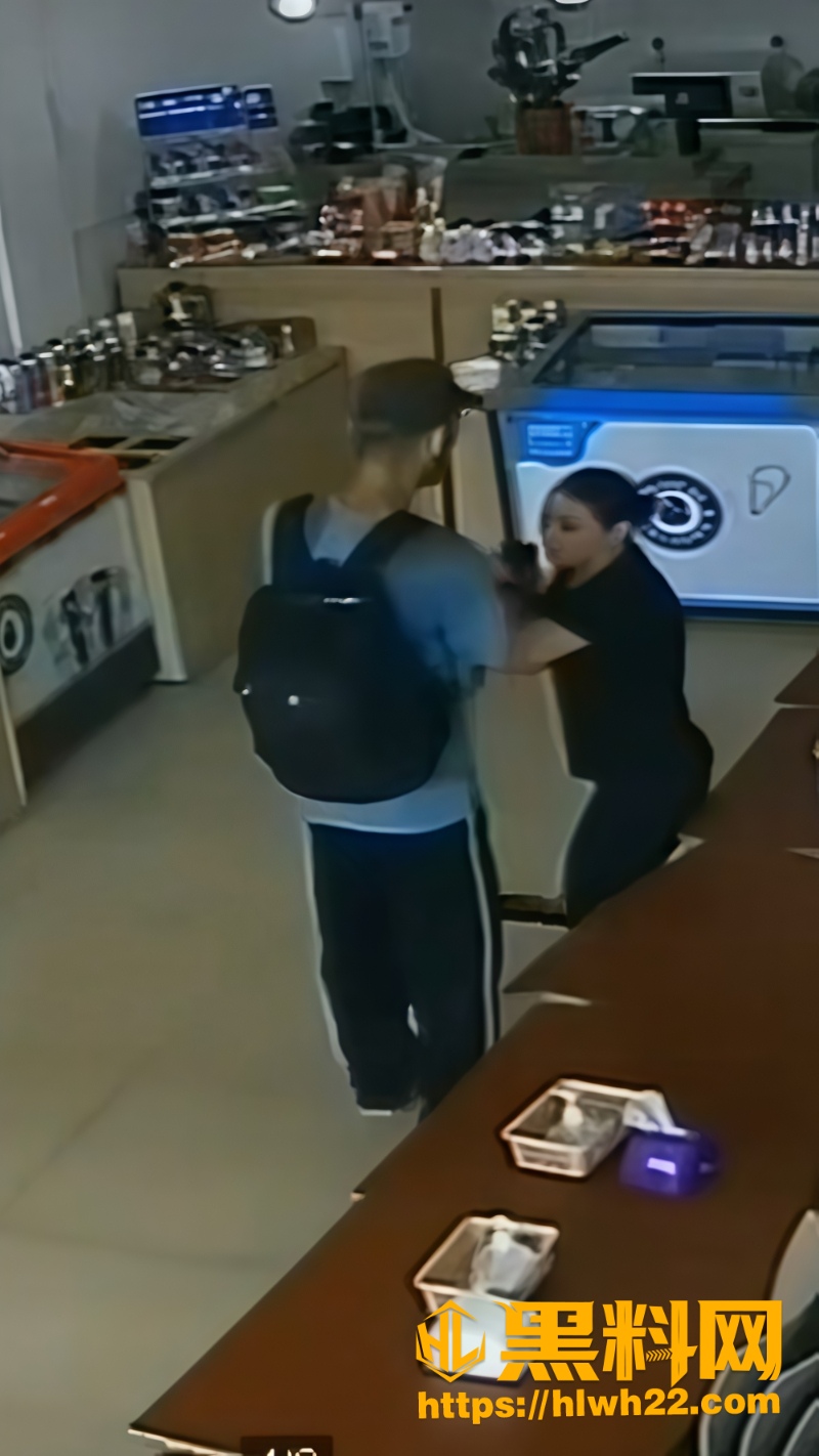 冰淇淋店女员工反杀强奸未遂男子2